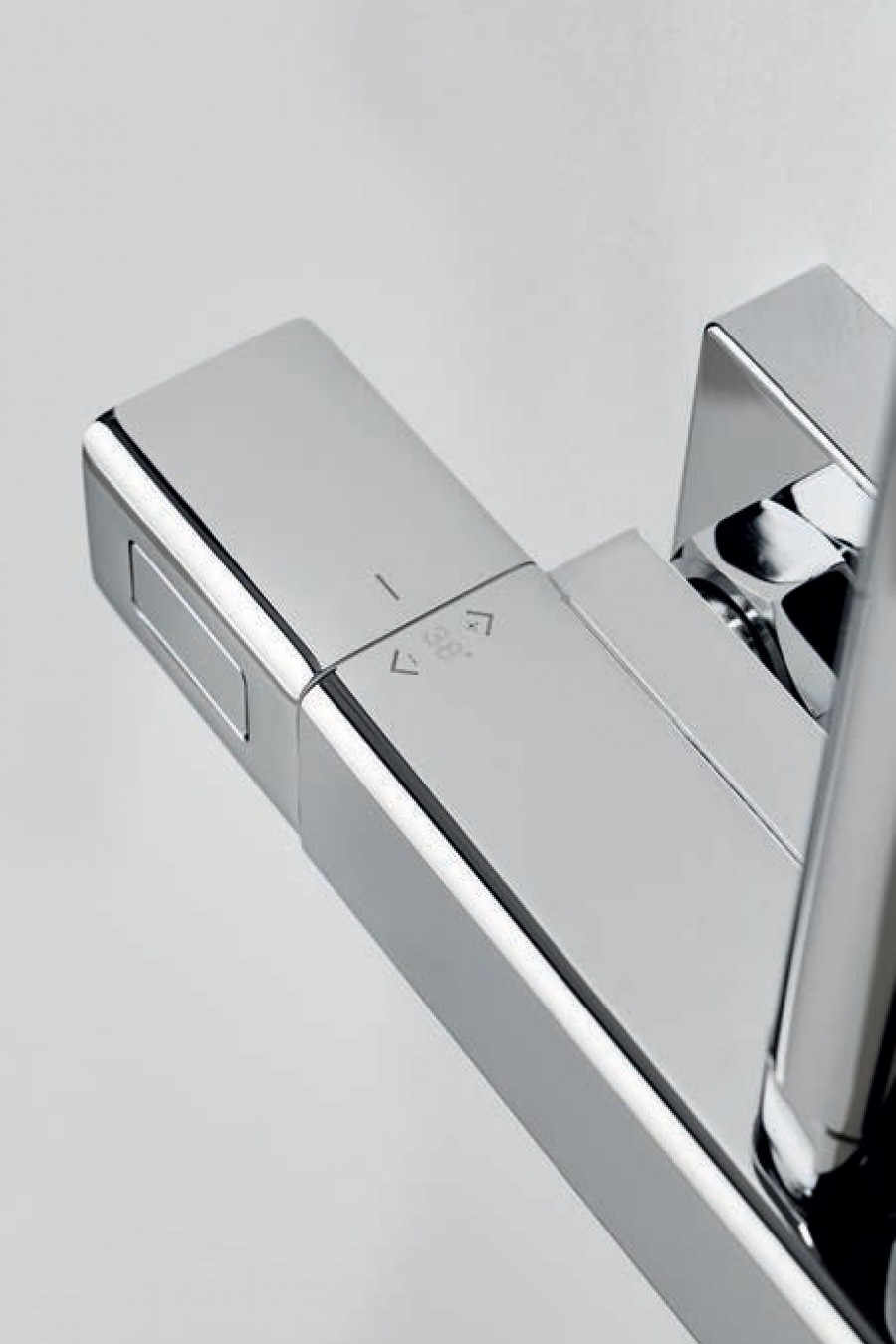 THERMO SQUARE THERMO SQUARE